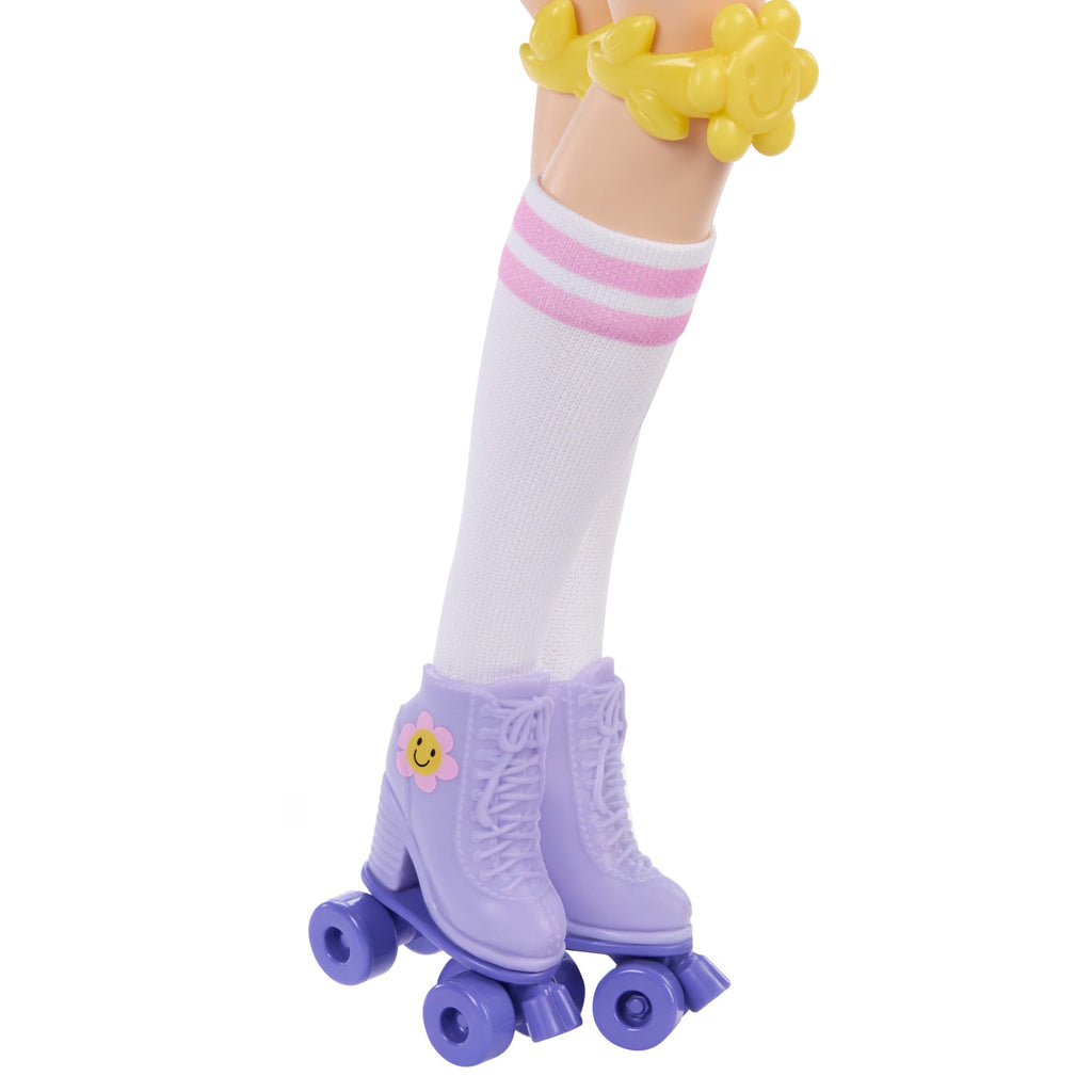 Barbie  Équipe de Rêve  Poupée  Renee Patins à Roulettes
