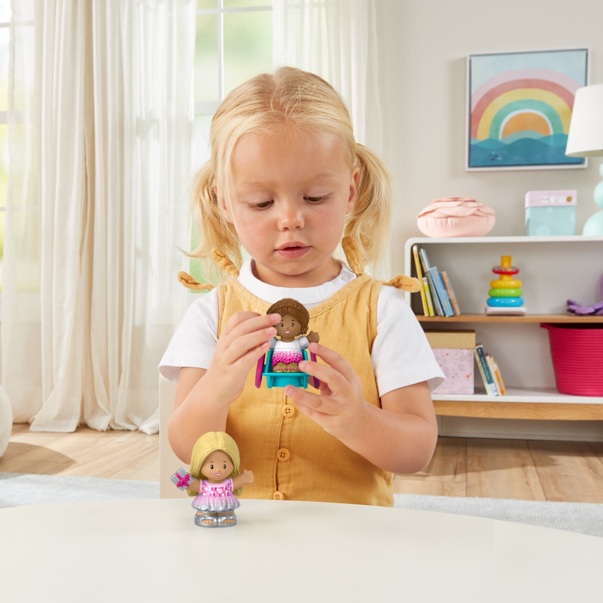 Fisher-Price Little People Barbie Party Figure Pack, 2 Characters For Toddlers