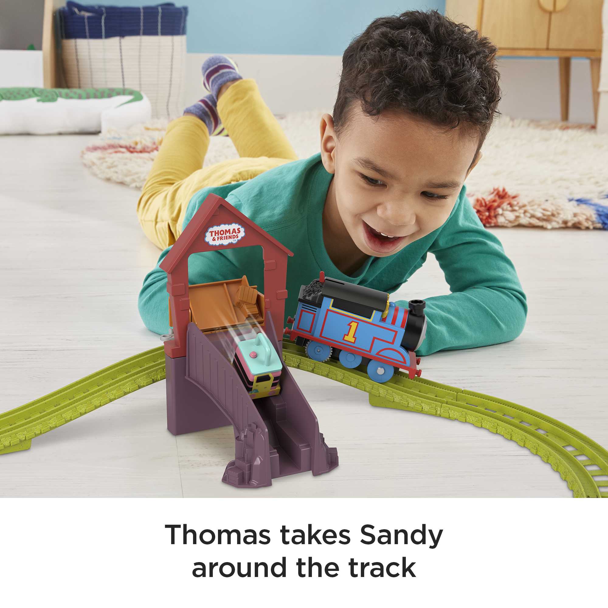 Thomas And Friends Train Set With Carly The Crane Sandy And Motorized Thomas, Fix ‘Em Up Friends
