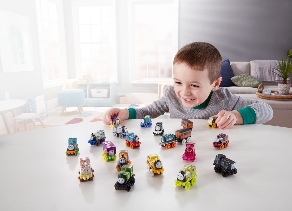 Thomas & Friends Minis Toy Train Pack, 20 Miniature Engines And Railway Vehicles For Preschool Kids